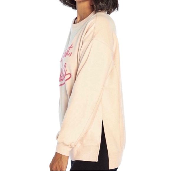 WILDFOX “But First, Cocktails” Statement Sweatshirt in Light Pink! - Picture 3 of 8